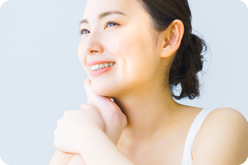 CO トゥインクルホワイトクリームはシミから素肌を守る美白*ケアシリーズの美容液です。