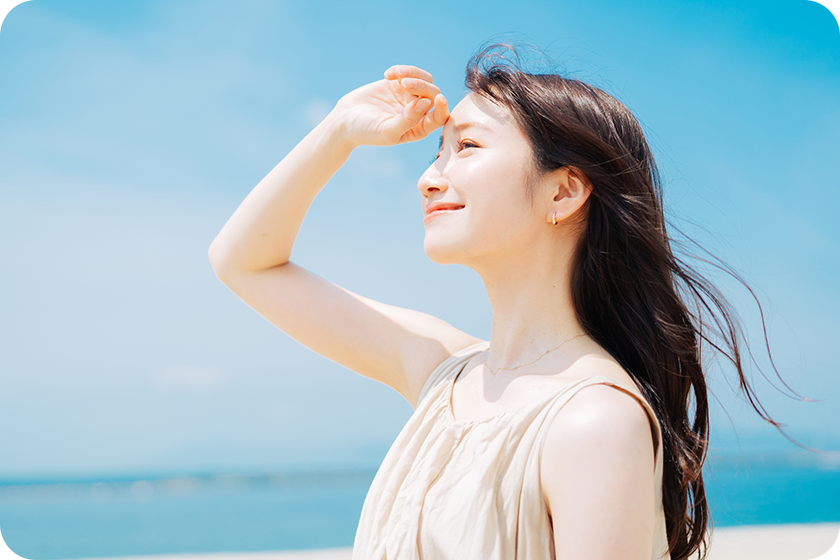 紫外線の強い季節でも安心のSPF50+/PA++++の国内最高基準UVカット。さらにUV耐水性★★*を取得し、水や汗に触れてもUV防御効果が持続します。