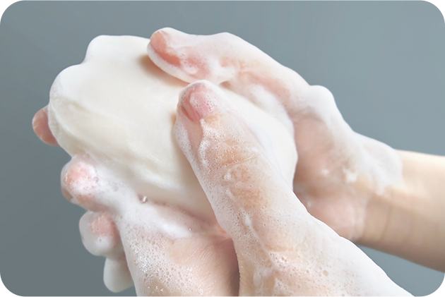 高いUV耐水性がありながら石鹸でオフできる設計なので、レジャーシーンから日常使いまで幅広く活躍します。