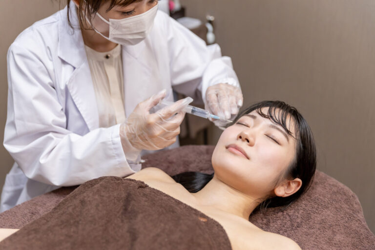 脂肪注入のダウンタイムとは？症状を軽減する過ごし方のポイントもご紹介！